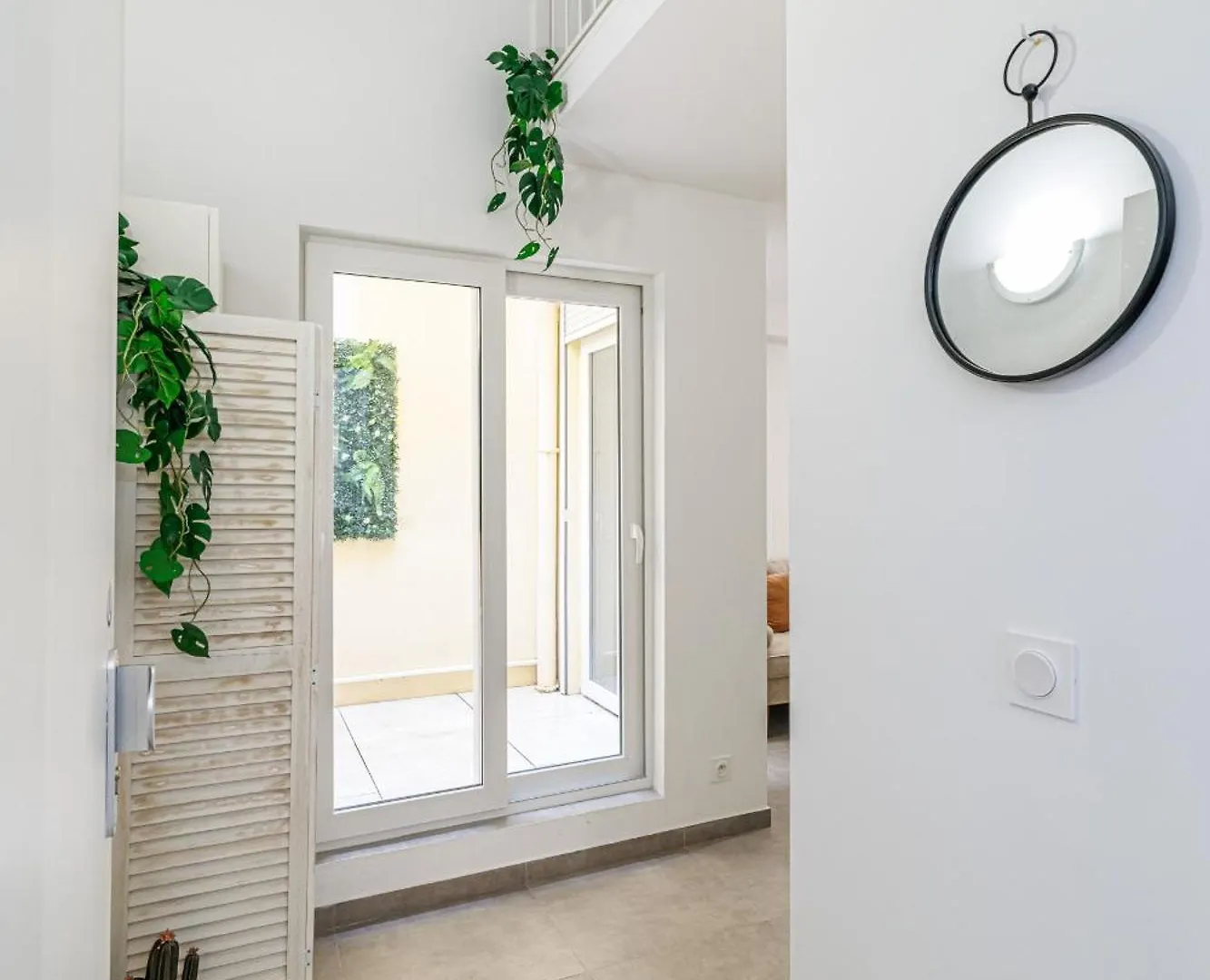 דירות ניס 1 Bdr Duplex Downtown - Ac
